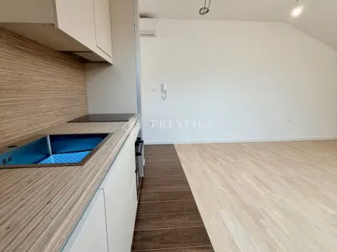 Prodaja, jednosoban stan, 50m², Tološi, Podgorica - image 5