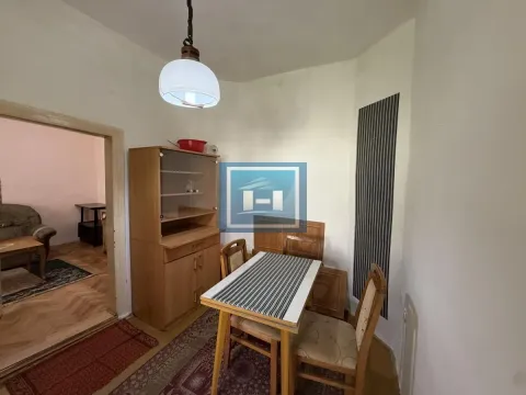 Prodaja, kuća, 80m², Centar, Jagodina - image 13