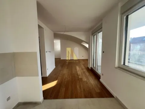 Prodaja, četvorosoban stan, 104m², Bulevar Oslobodjenja, Novi Sad Sve Podlokacije - image 7