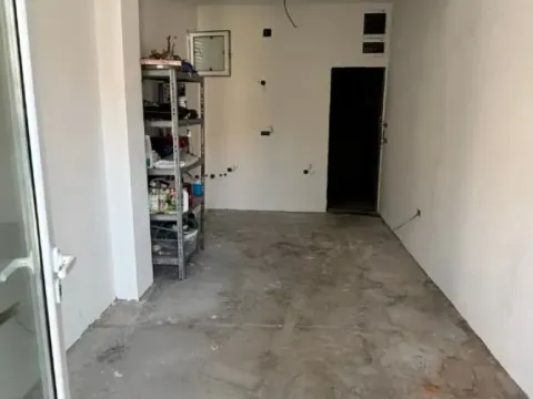 Prodaja, garsonjera, 22m², Lazi, Budva - image 2