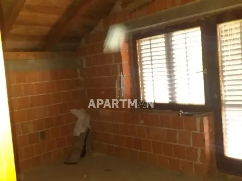 Sale, house, 105m², Vrčin, Grocka - image 11