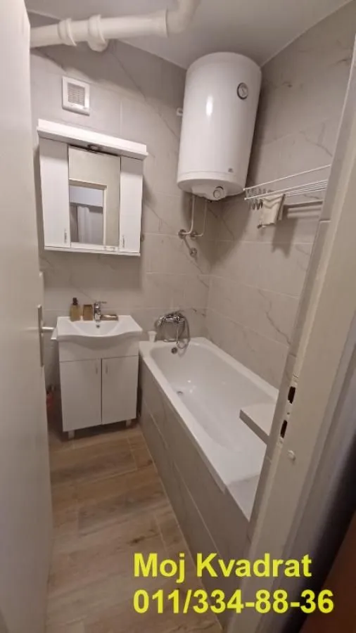 Izdavanje, dvosoban stan, 52m², Novi Beograd Blok 70, Novi Beograd Sve Podlokacije
