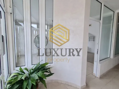 Rent, office space, 38m², Centar, Podgorica - image 2