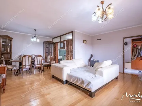 Sale, house, 153m², Tivat, Crna Gora - image 13