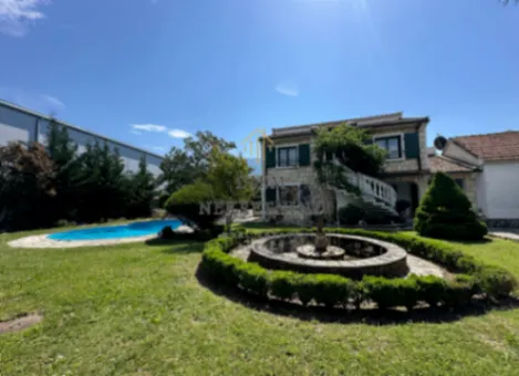 Rent, house, 215m², Bar, Crna Gora - image 12