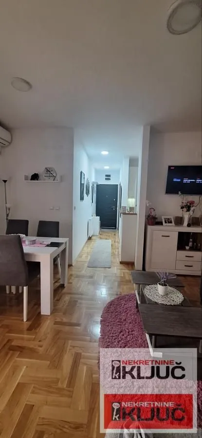 Prodaja, dvosoban stan, 50m², Nova Detelinara, Novi Sad Sve Podlokacije