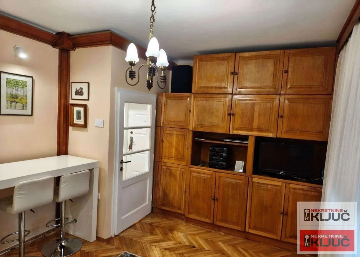 Izdavanje, dvosoban stan, 50m², Spens, Novi Sad Sve Podlokacije