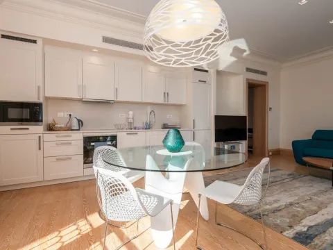 Prodaja, dvosoban stan, 123m², Porto Montenegro, Tivat - image 4