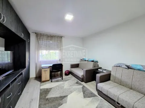 Sale, three bedroom apartment, 62m², Prozivka, Subotica - image 3