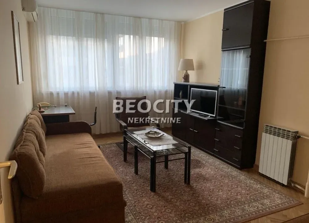 Izdavanje, trosoban stan, 73m², Dorćol Sve Podlokacije, Beograd