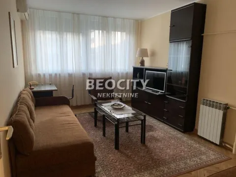 Rent, three bedroom apartment, 73m², Dorćol Sve Podlokacije, Beograd
