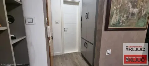 Izdavanje, garsonjera, 28m², Bulevar Oslobodjenja, Novi Sad Sve Podlokacije - image 4