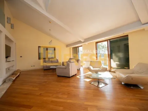 Rent, house, 380m², Mareza, Podgorica - image 43