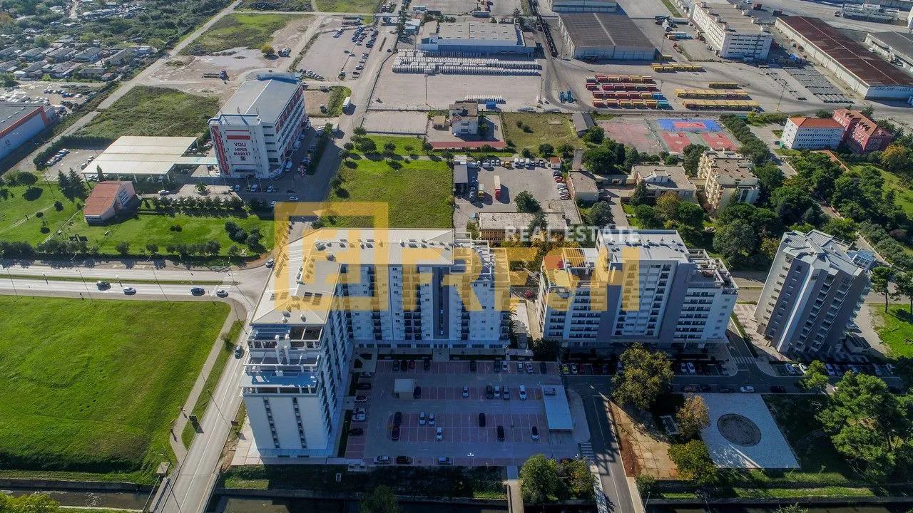 Rent, office space, 145m², Bar, Crna Gora