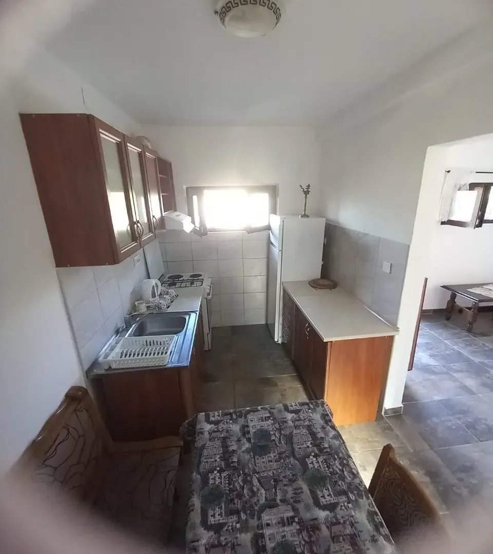 Rent, one bedroom apartment, 45m², Radanovići, Kotor