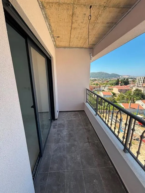 Prodaja, garsonjera, 34m², Čeluga, Bar