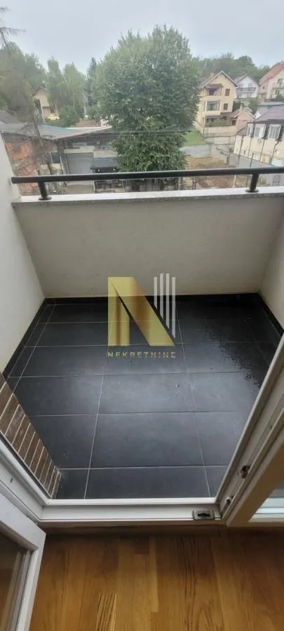 Prodaja, trosoban stan, 64m², Stari Majur, Petrovaradin
