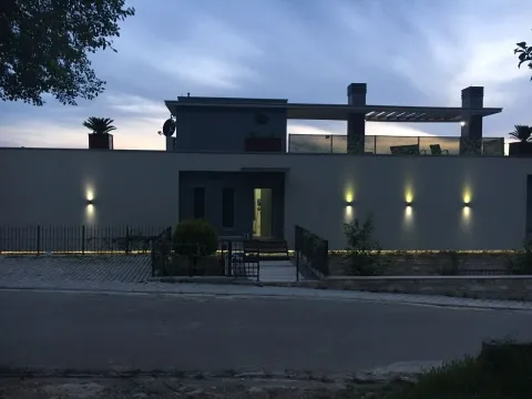 Prodaja, kuća, 280m², Kotor, Crna Gora - image 7