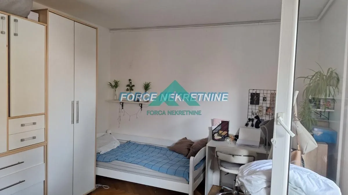 Sale, four bedroom apartment, 104m², Voždovac Sve Podlokacije, Beograd