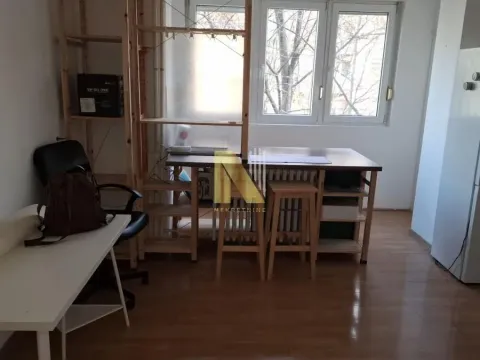 Izdavanje, dvosoban stan, 66m², Centar, Novi Sad - image 2