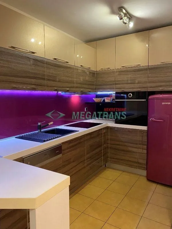 Rent, three bedroom apartment, 76m², Centar, Novi Sad
