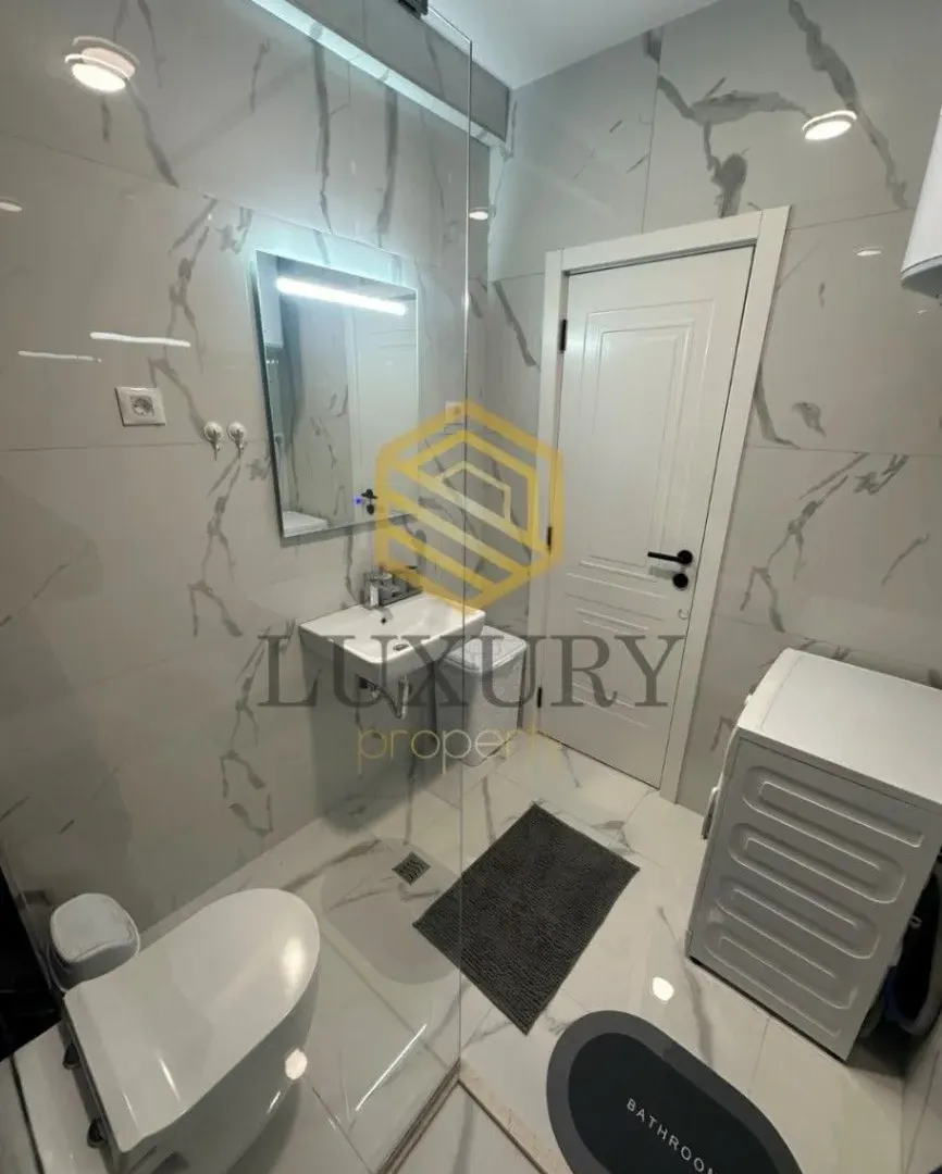 Prodaja, jednosoban stan, 39m², Centar, Podgorica