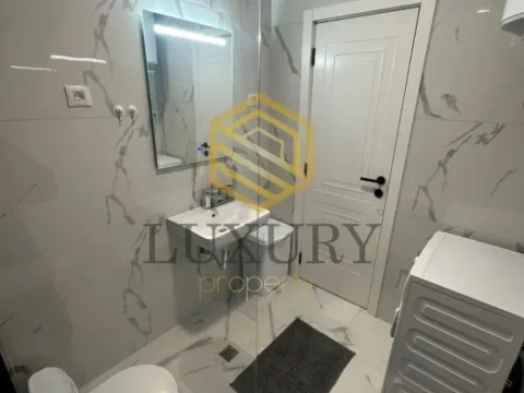 Prodaja, jednosoban stan, 39m², Centar, Podgorica - image 5