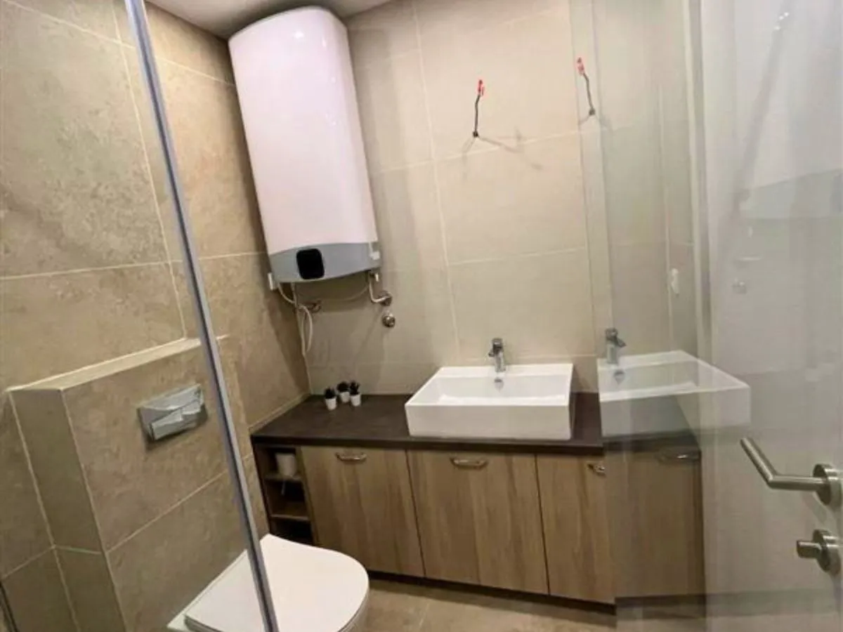Rent, four bedroom apartment, 83m², Vračar Hram, Vračar Sve Podlokacije