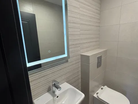 Sale, two bedroom apartment, 68m², City Kej, Podgorica - image 2