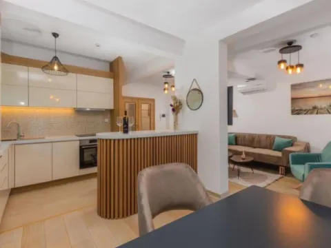 Prodaja, stan, 107m², Pržno, Budva - image 5