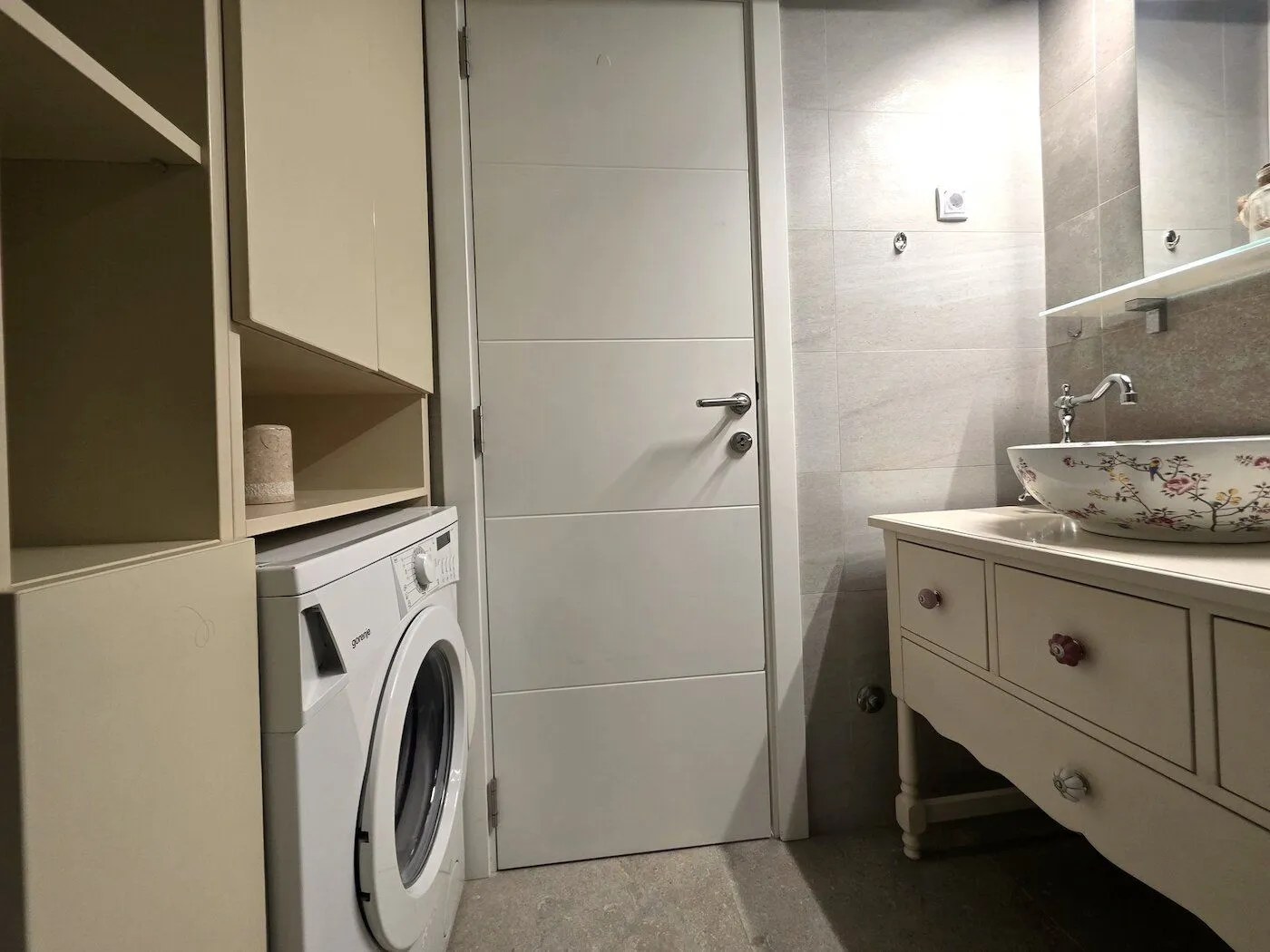 Rent, apartment, 40m², Vezirov Most, Podgorica