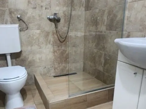 Izdavanje, jednosoban stan, 23m², Petrovaradin, Novi Sad - image 11