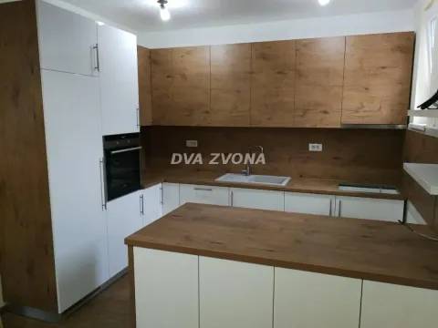 Sale, house, 250m², Adice, Novi Sad Sve Podlokacije - image 4