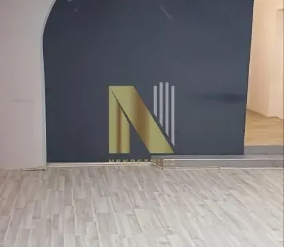 Rent, office space, 37m², Centar, Novi Sad - image 1