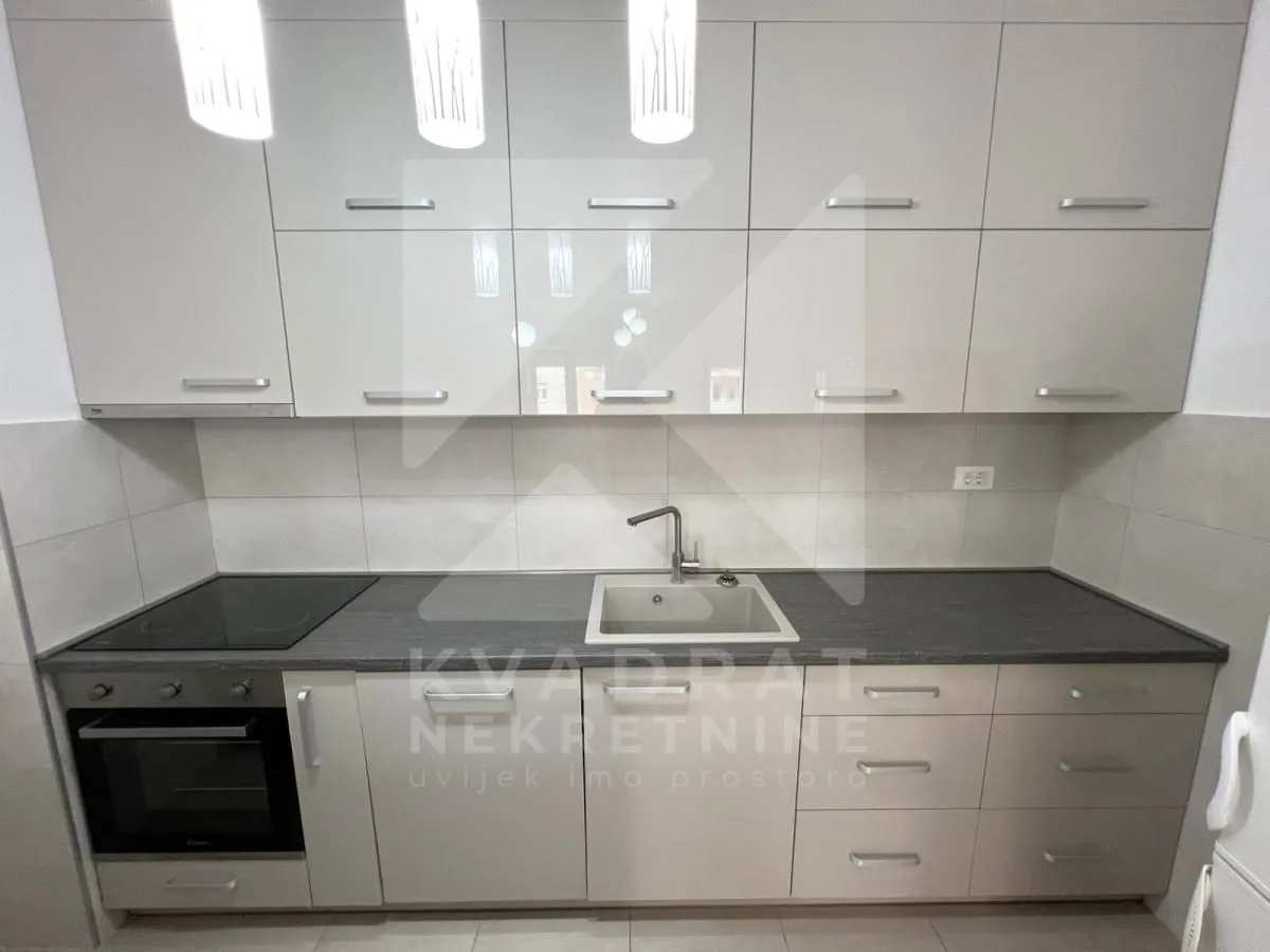 Rent, two bedroom apartment, 64m², City Kej, Podgorica
