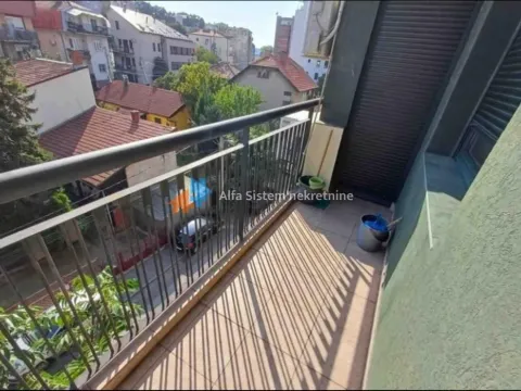 Rent, three bedroom apartment, 80m², Južni Bulevar, Vračar Sve Podlokacije - image 10