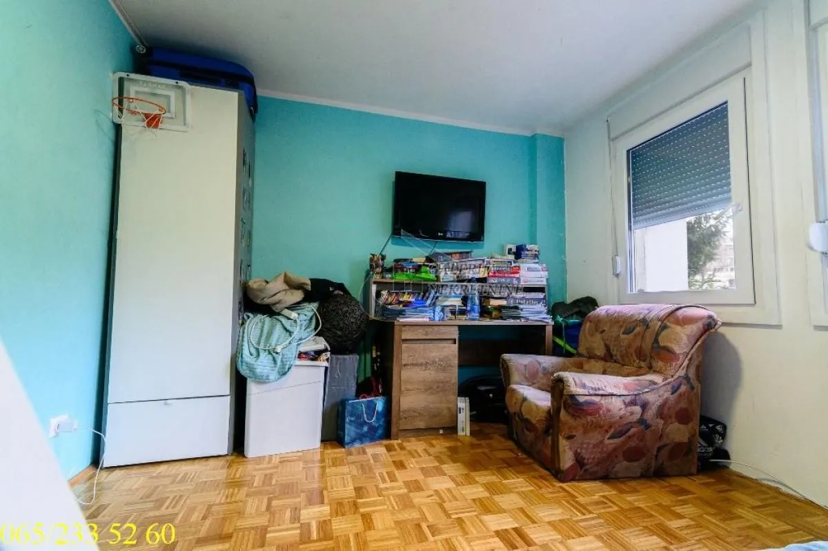 Sale, three bedroom apartment, 73m², Novi Beograd Blok 34, Novi Beograd Sve Podlokacije