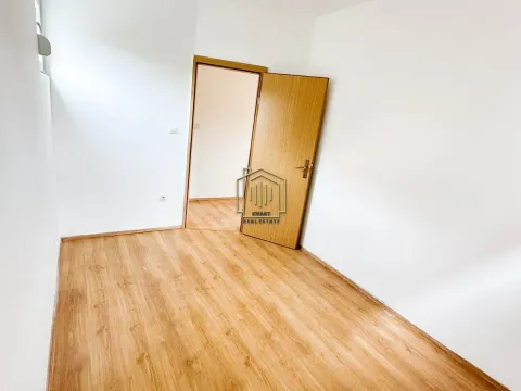 Izdavanje, poslovni prostor, 36m², Dalmatinska ulica, Podgorica - image 6