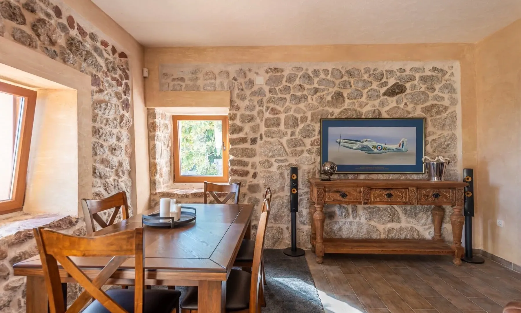 Sale, house, 280m², Markovići, Budva