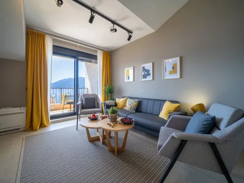 Izdavanje, dvosoban stan, 58m², Donja Lastva, Tivat - image 2