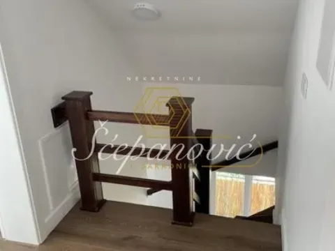 Prodaja, četvorosoban stan, 78m², Centar, Novi Sad - image 12