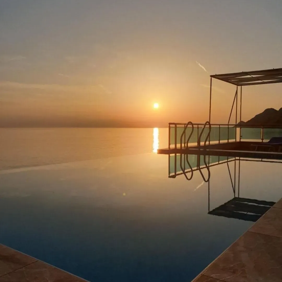 Prodaja, kuća, 377m², Dobre Vode, Bar