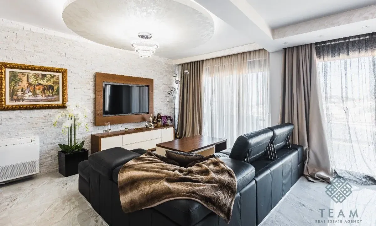 Prodaja, jednosoban stan, 73m², Pinješ, Ulcinj