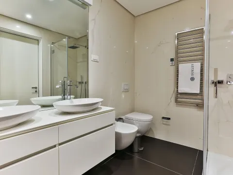 Rent, two bedroom apartment, 138m², Dukley Gardens, Budva - image 11