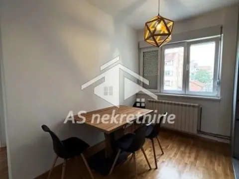 Izdavanje, dvosoban stan, 50m², Lekino Brdo, Voždovac Sve Podlokacije - image 5