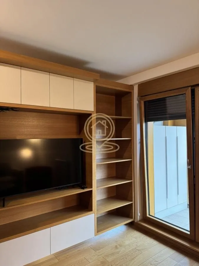 Izdavanje, jednosoban stan, 39m², Palilula Sve Podlokacije, Beograd