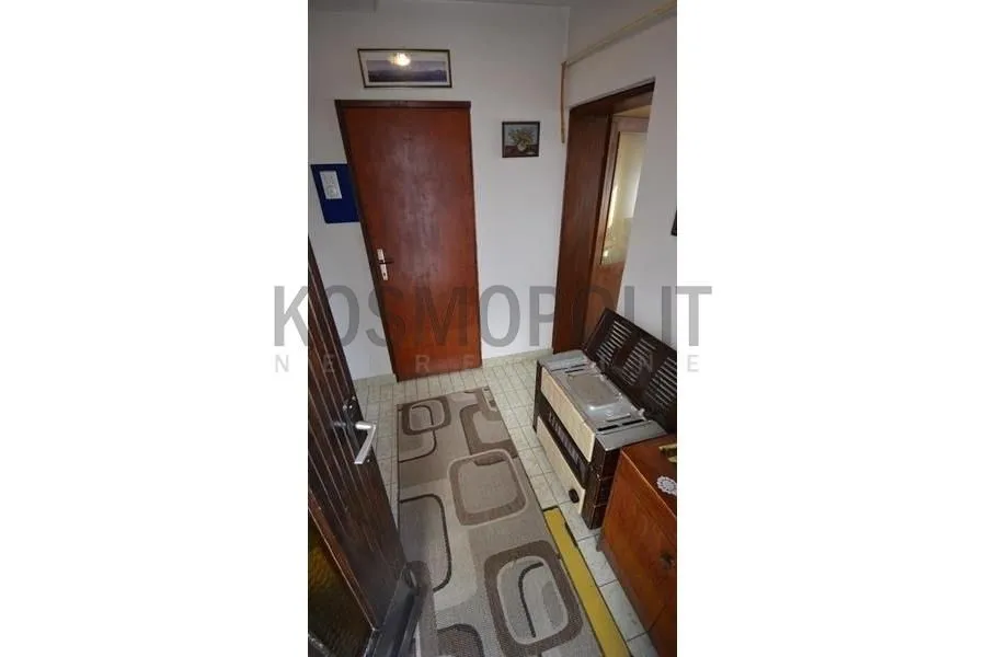 Sale, house, 74m², Čubura, Beograd