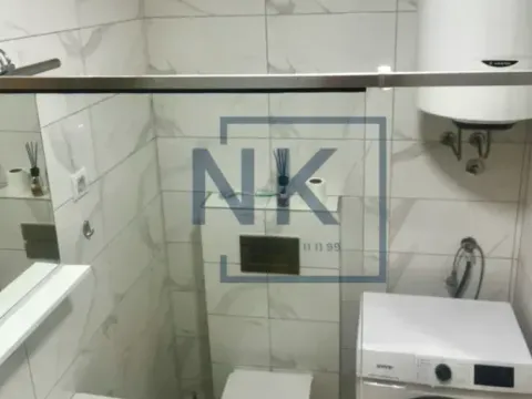 Prodaja, jednosoban stan, 43m², Stari Aerodrom, Podgorica - image 11