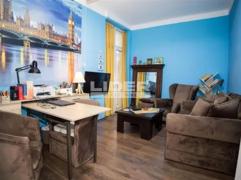 Prodaja, četvorosoban stan, 77m², Skadarlija, Beograd - image 4