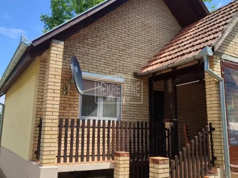 Prodaja,  kuća, 64m2, Kelebija, Subotica